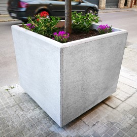 Jardinera de formigó Natzaret